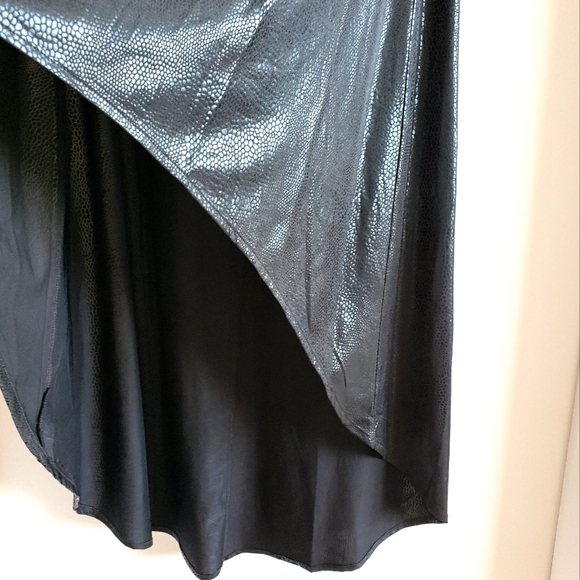 Forever 21 Snake Skin Hi Low Super Soft Flowy Boho Side Zipper Women Size M NWOT - Picture 4 of 6